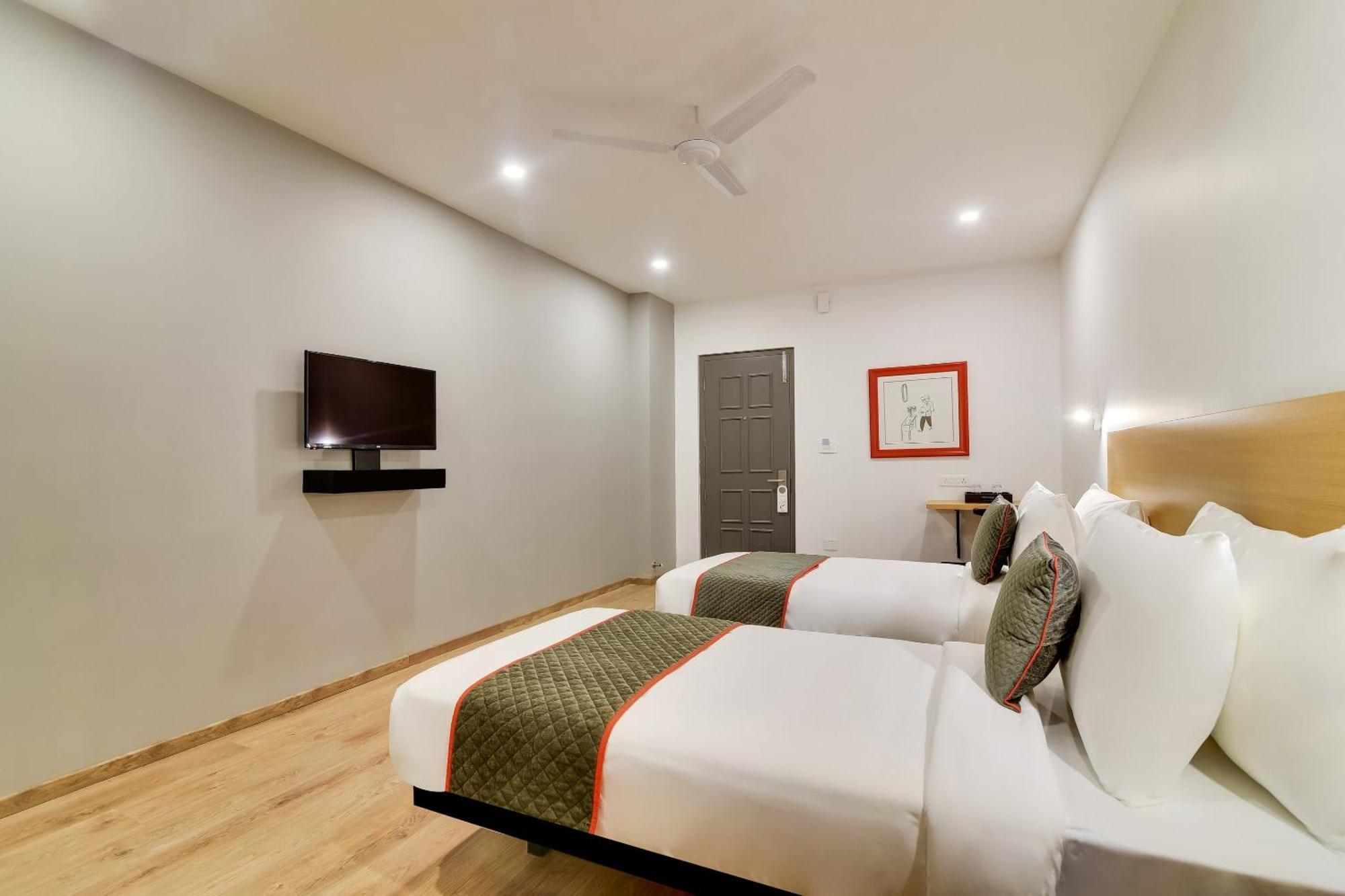 Townhouse Kovilambakkam Chennai Exterior foto