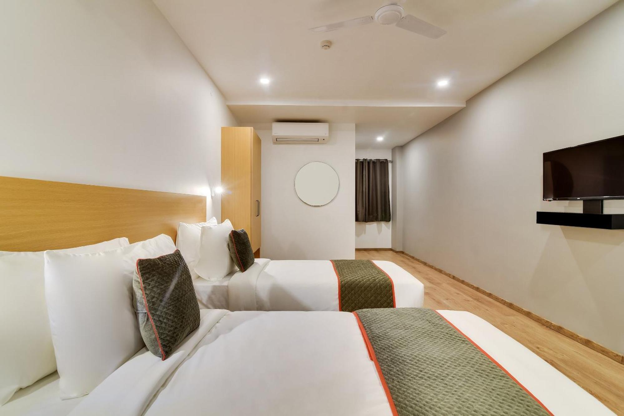 Townhouse Kovilambakkam Chennai Exterior foto